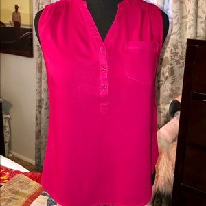 Beautiful soft berry colored sleeveless blouse.